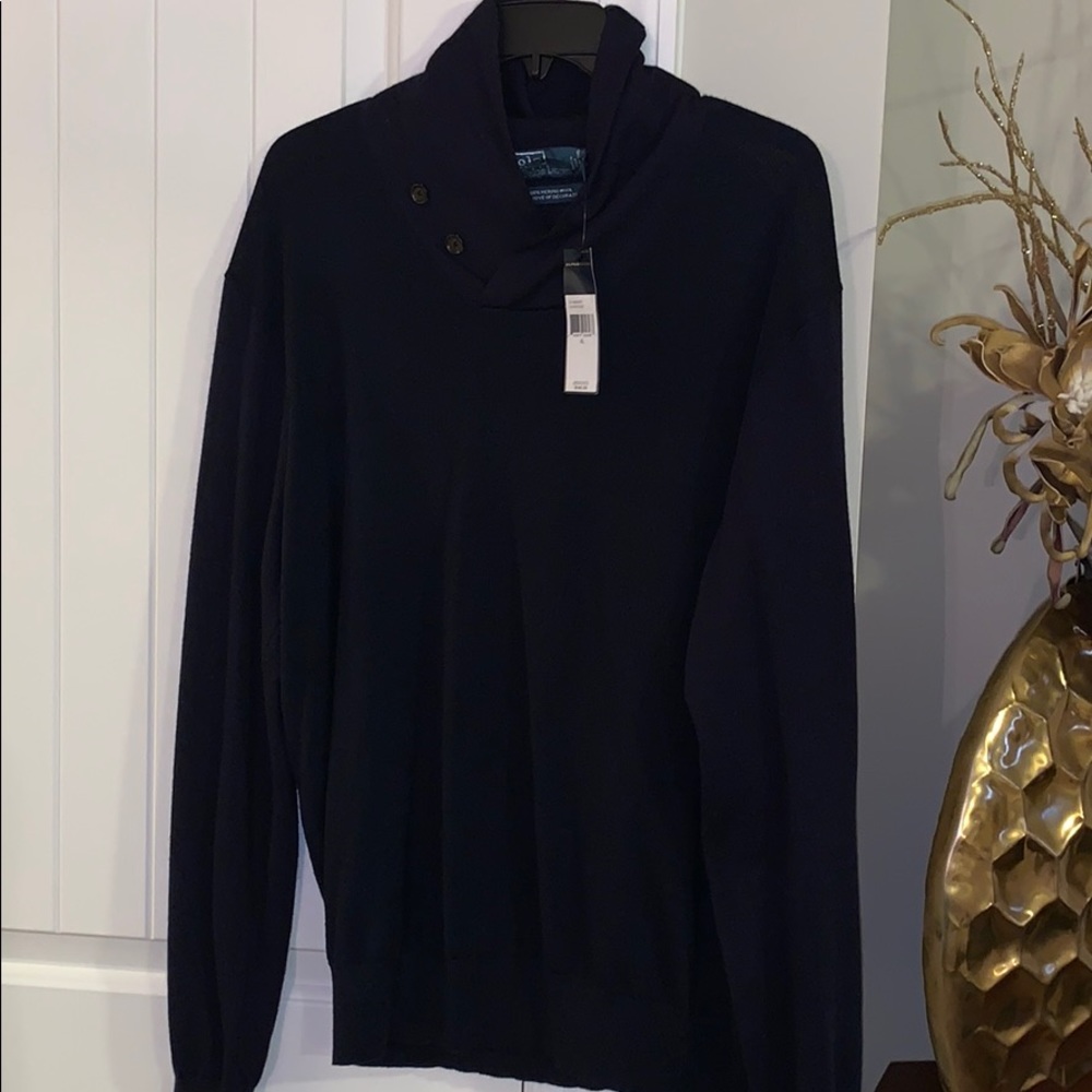 Lightweight sweater